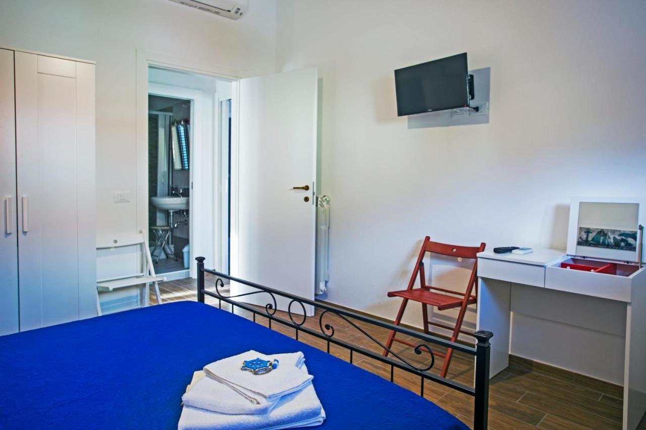 B&B Al Blu Гаэта Экстерьер фото