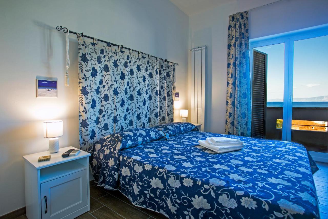 B&B Al Blu Гаэта Экстерьер фото